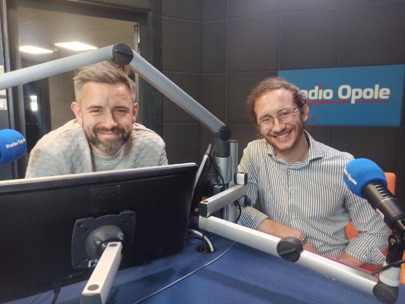 dr T. Tomczak w radiu Opole